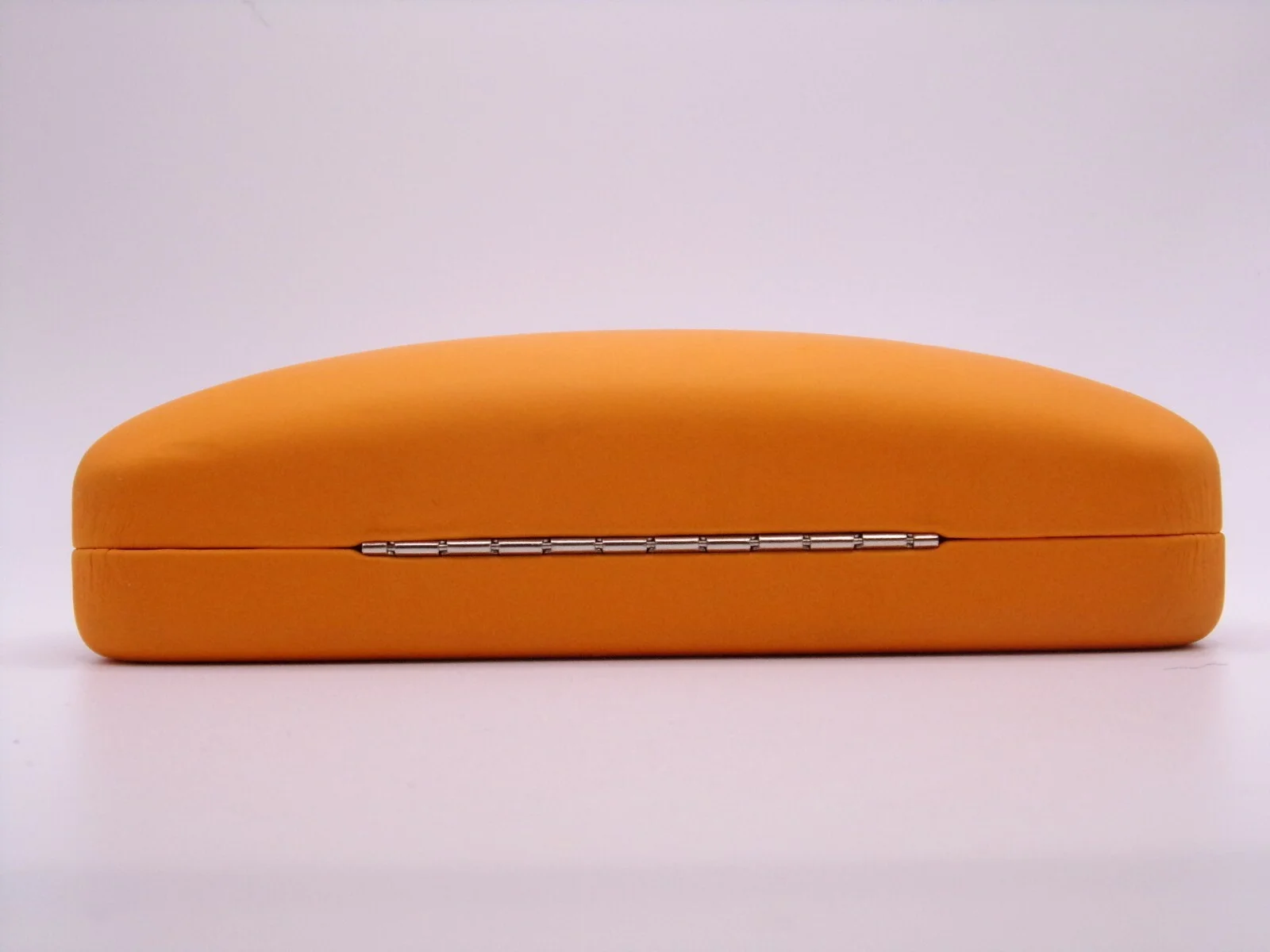 MARCHONYC Kids Orange Clamshell Glasses Hard Case (6 ⅛ 4