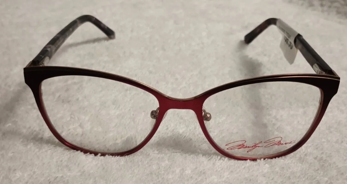 MARILYN MONROE MMO165 615 RED 52-17-140 NEW WITHOUT TAGS/NO DEMOS FRAME #628