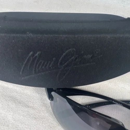 Maui Jim Black Nylon Zip Semi-Hard Sunglasses Case and Panama Jack Sunglasses 2
