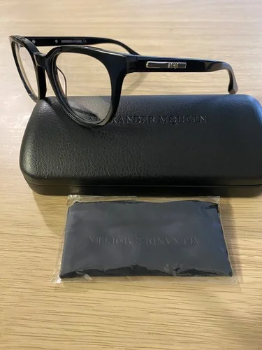 McQ Alexander McQueen MQ0030O 001 Women 2