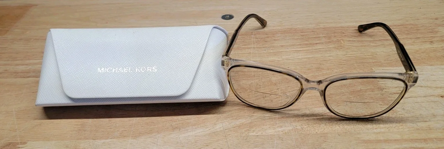 Michael Kors Key Largo Women 3