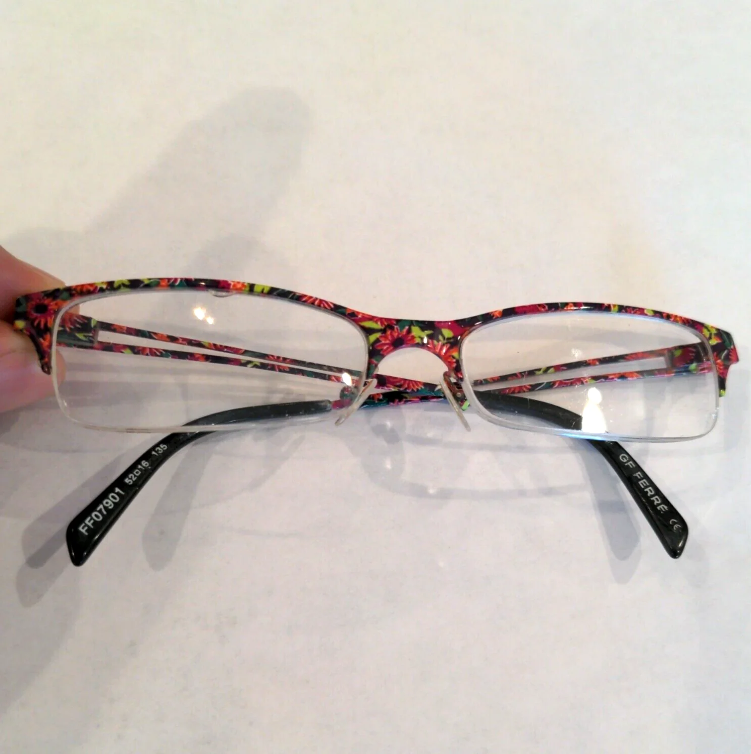 Modern Gianfranco Ferre FF07901 Prescription Eyeglass Frame Pink Flowers Prop