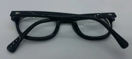 Modz Seattle Eyeglasses black 48x26x150 used 2