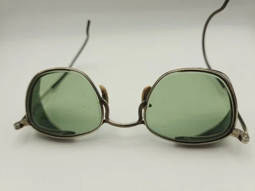 Motorcycle Goggles Steampunk Glasses Green Lenses (Sellstrom Welding?) 3