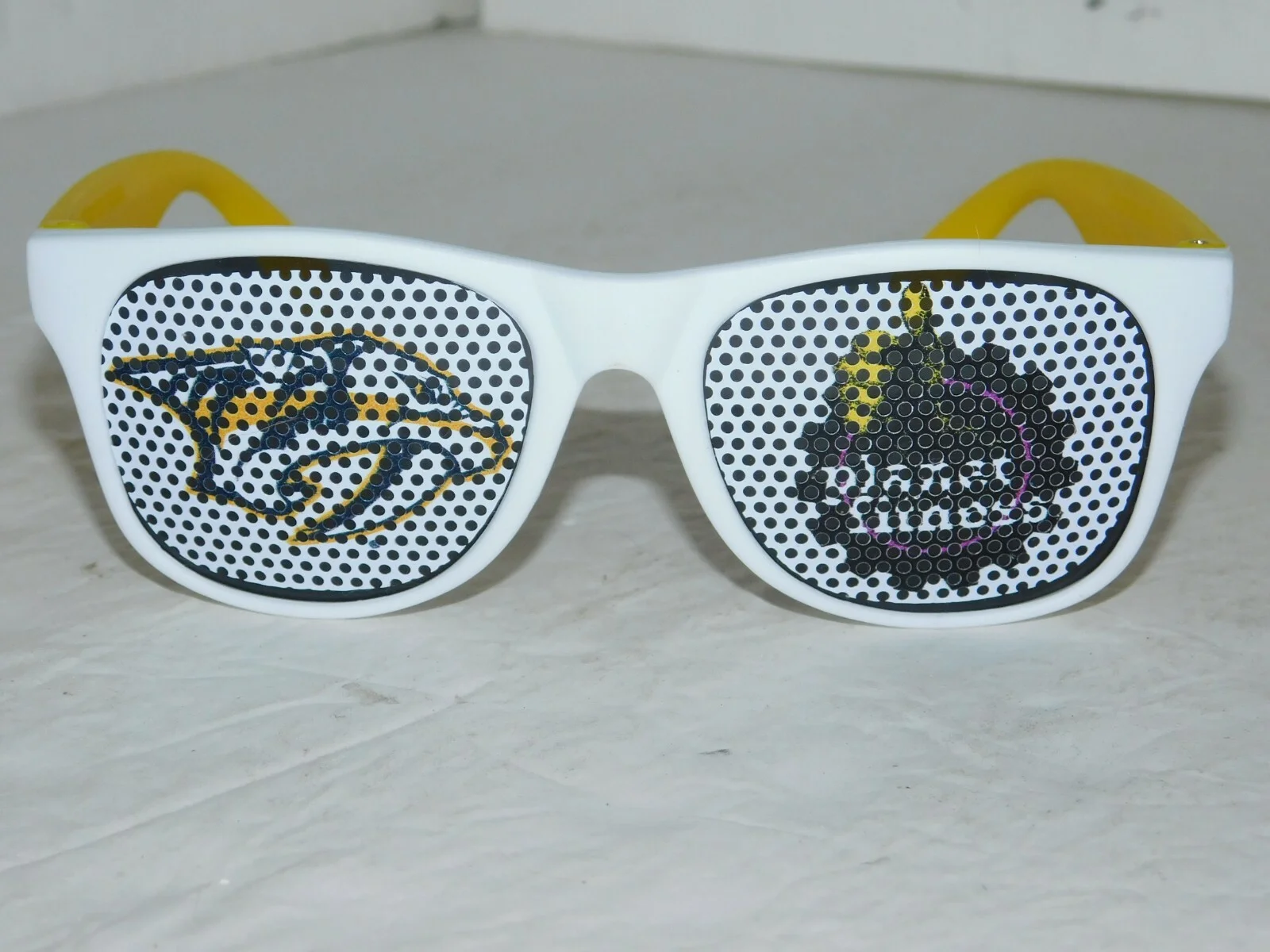 Nashville Predators Glasses Plastic Planet Fitness Hockey Yellow Souvenir NHL