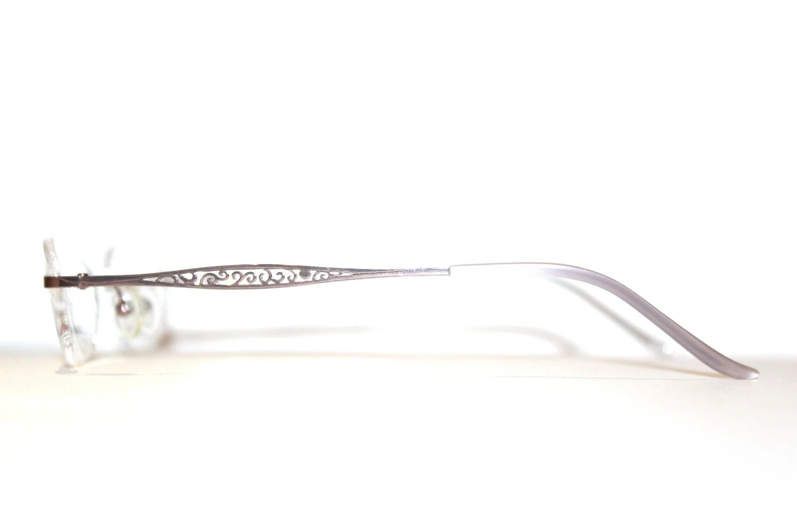 NATURALLY RIMLESS NR334 LAVNDR LAVENDER PINK WOMENS EYEGLASSES RX 50-17-135 MM 4