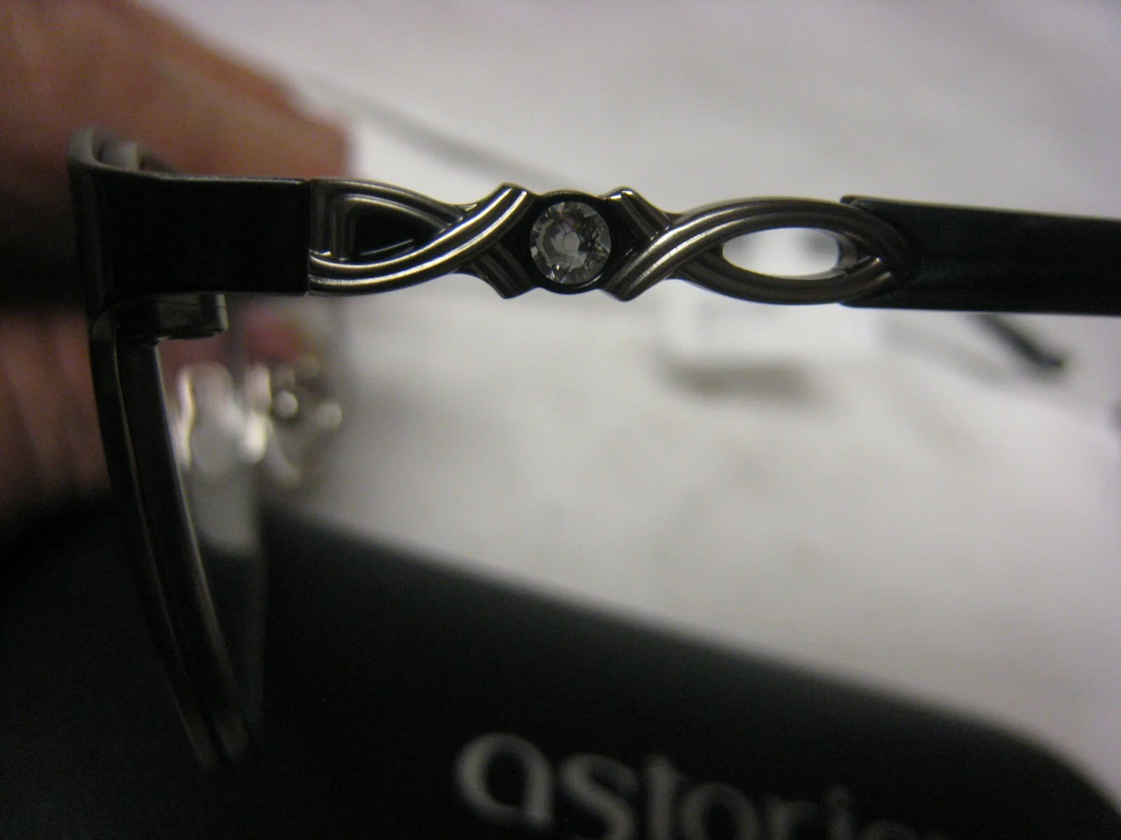 New Bob Mackie B103 Eyeglasses Swarovski Crystals 56-16-145-37.5 Vertical BLACK 3