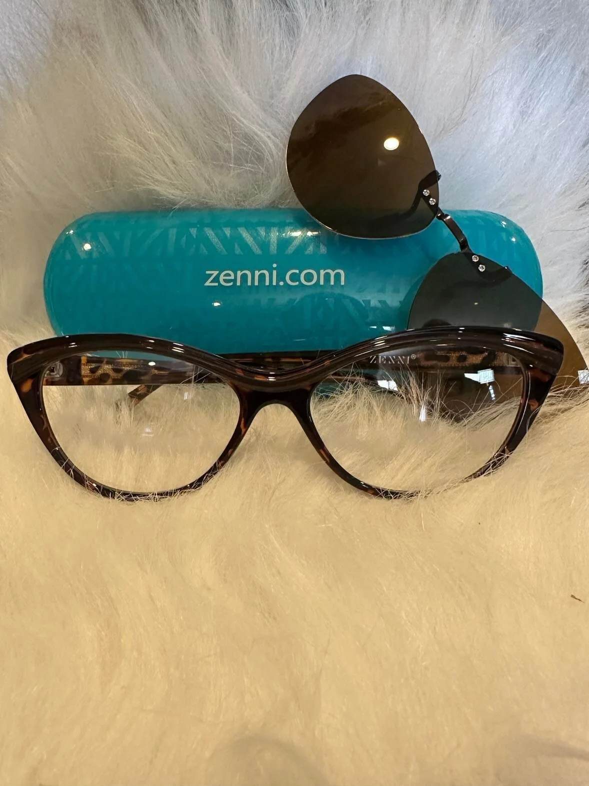 **NEW** Cat Eye Tortoiseshell Eyeglass Frames with Clip-on Sunglasses