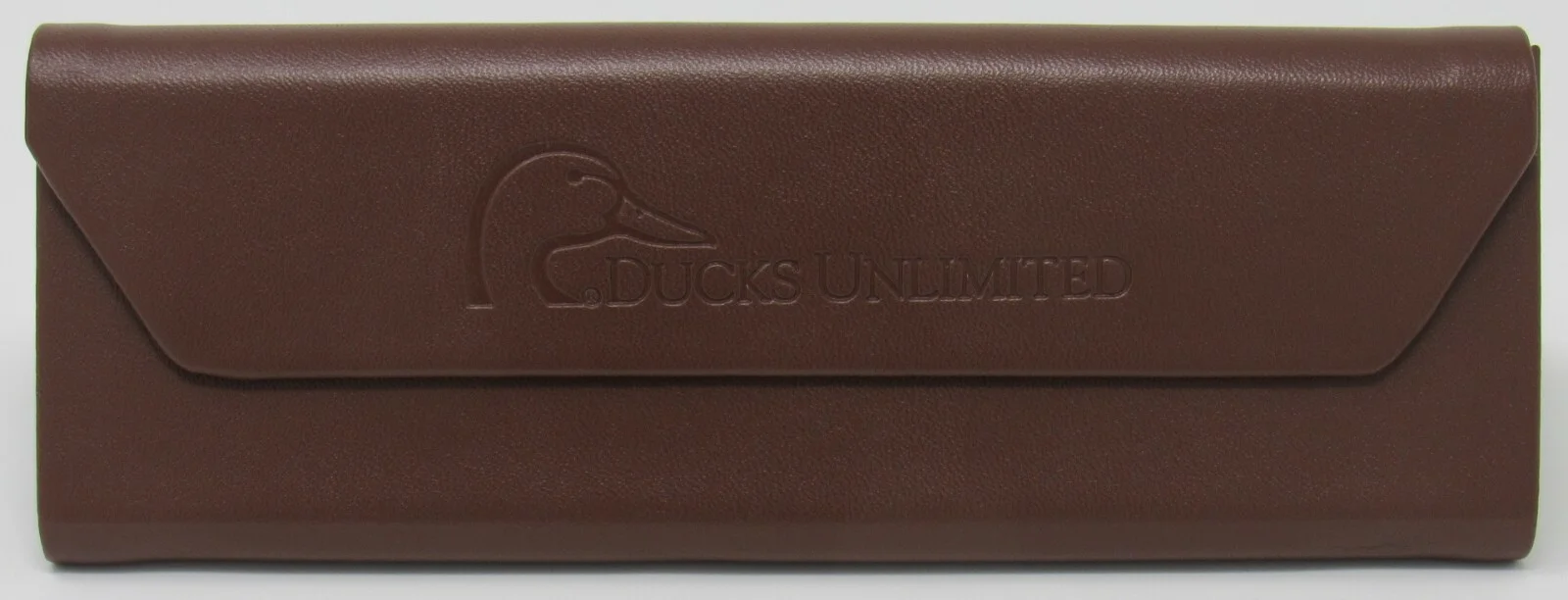 NEW DUCKS UNLIMITED Eye Sun Glasses Case Foldable Triangle Faux Leather Magnetic 4
