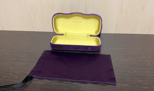 New Gucci Sunglasses Eyeglasses Case Purple Velvet Clamshell large Gucci Case