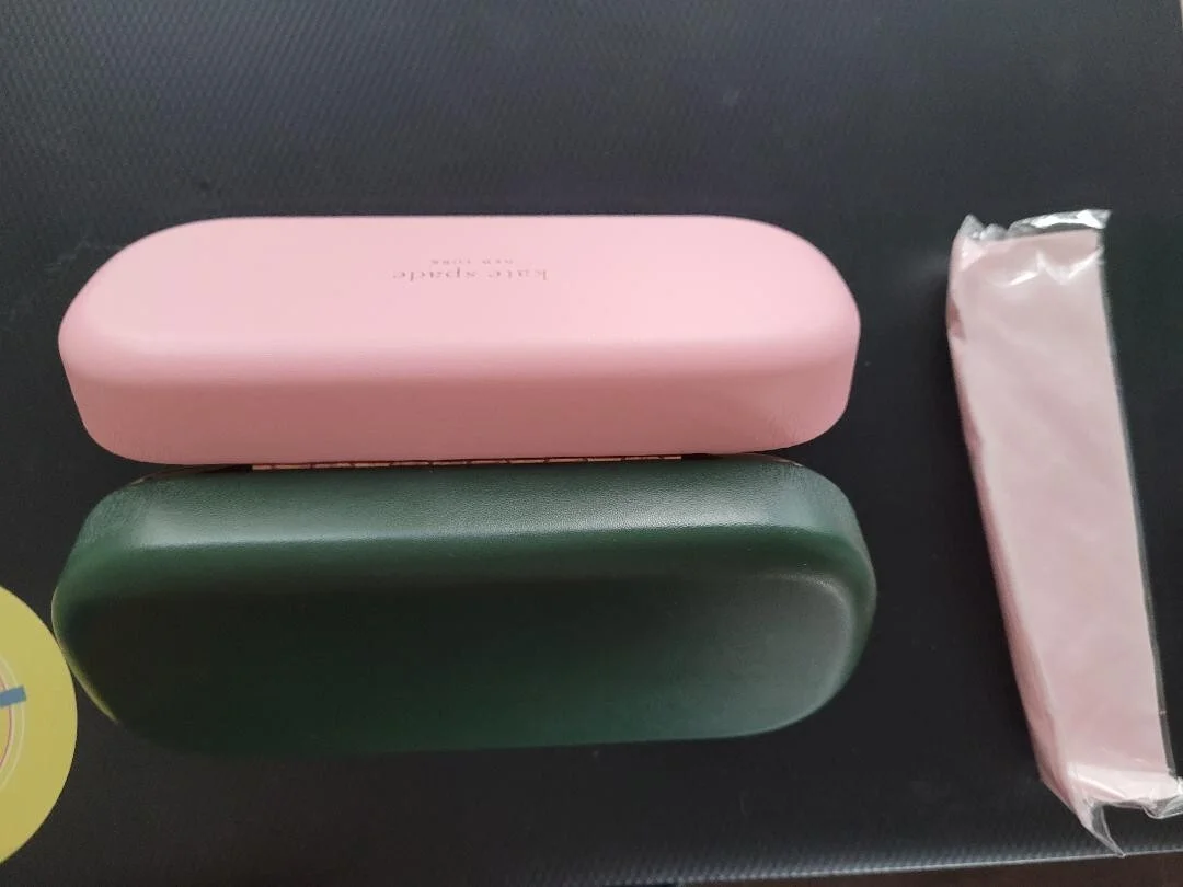 New Kate Spade New York Pink & Green Hard Eyeglass Case with Cloth 2