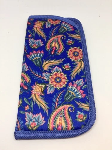 NEW Multi-Colored Paisley Women 4