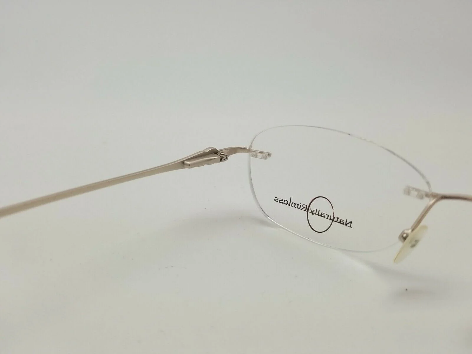 NEW! Naturally Rimless Gold Eyeglasses Frames 52-18-135 2