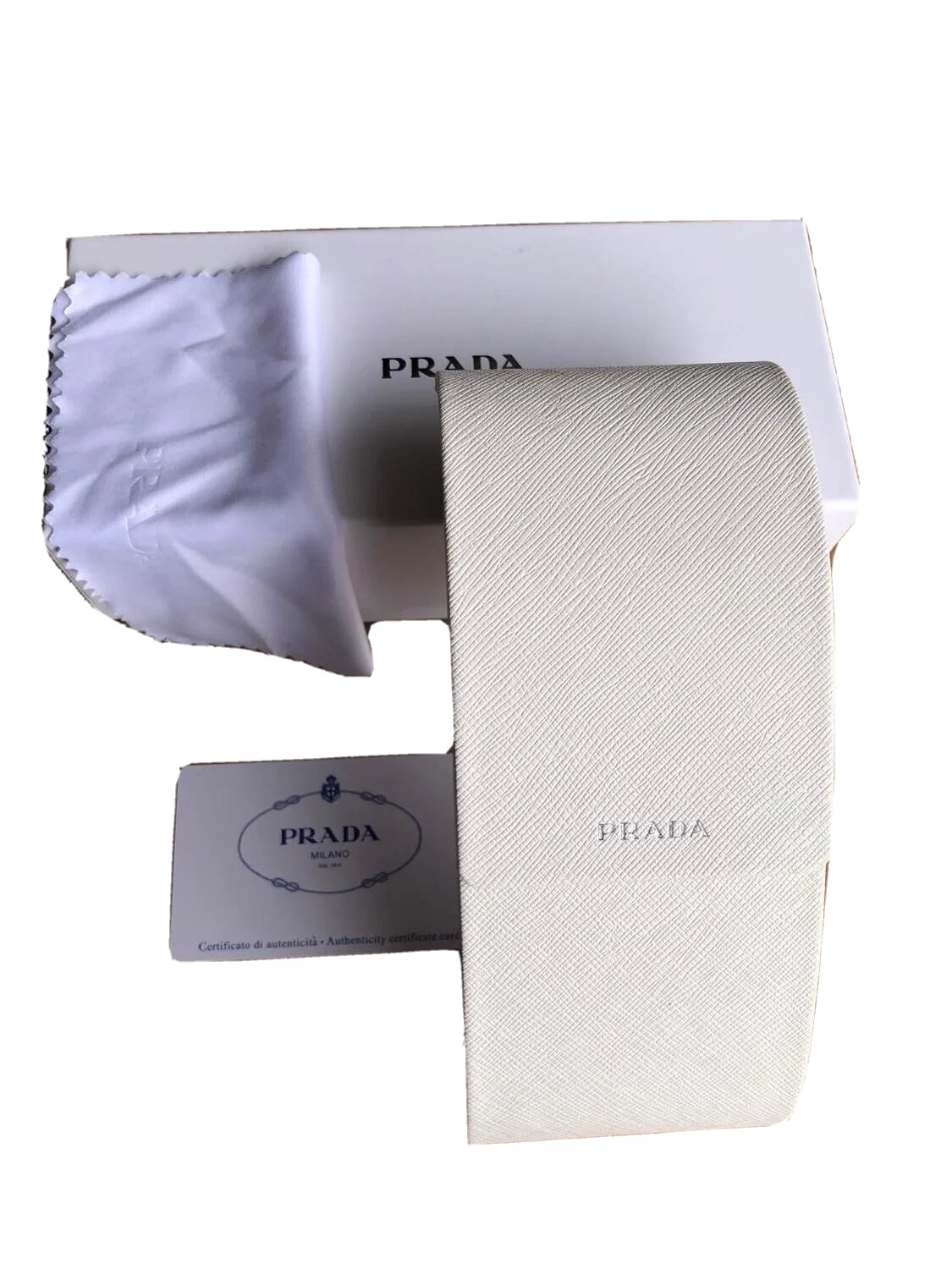 NEW PRADA Large White Flip Top Magnetic Closure Sunglasses /Eyeglasses Hard Case 2