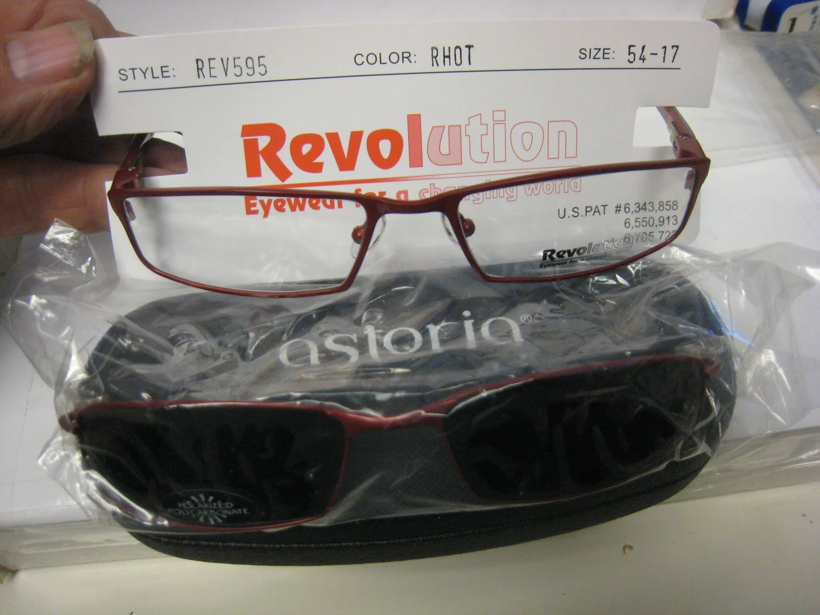 NEW Revolution Eyeglass Frame W/ Magnet sun shade REVt64 52 18/140 Espr