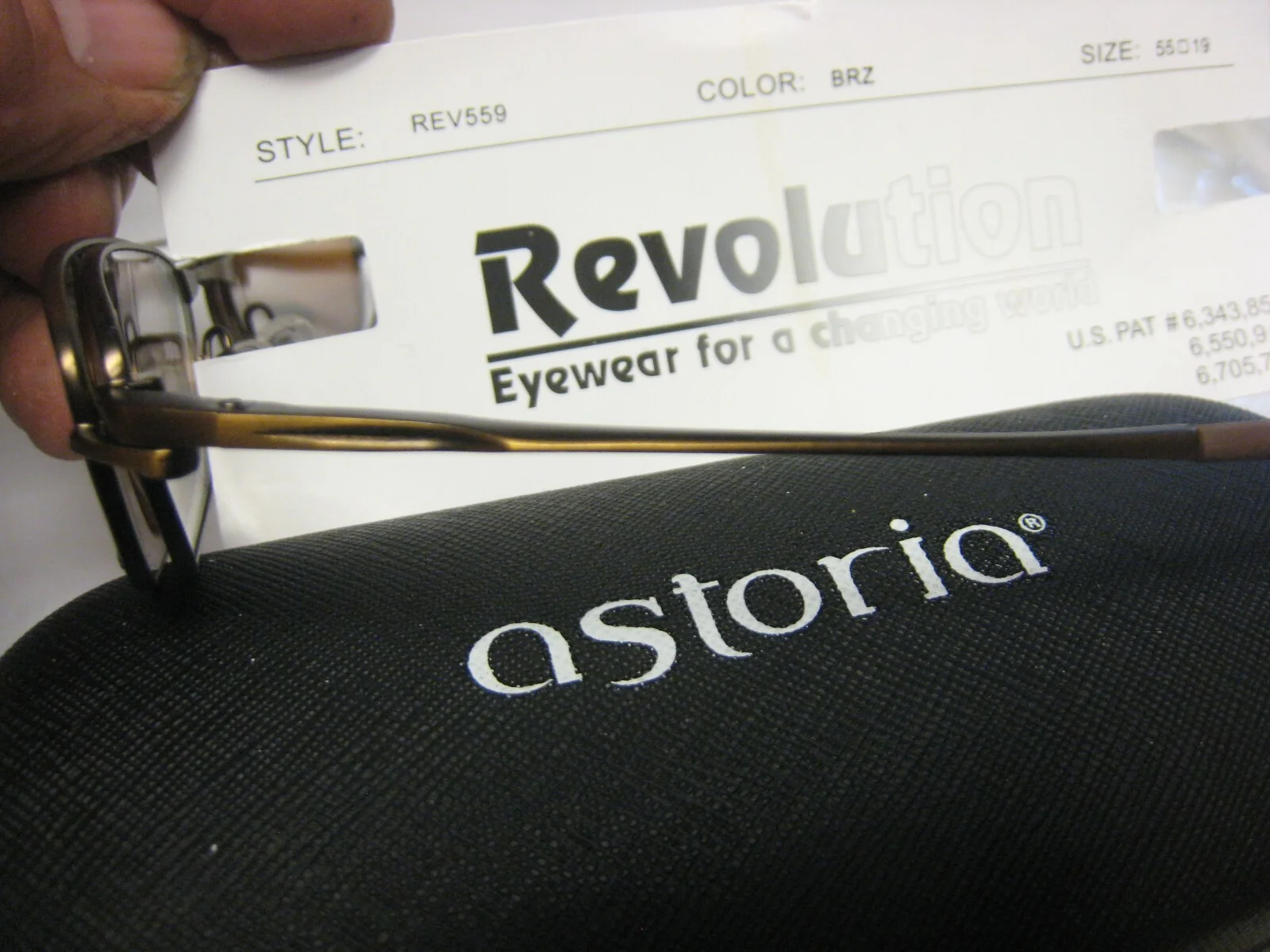NEW Revolution Eyeglass WITH Magnetic SUN SHADE REV 559 in BRZ 55-19-140 3