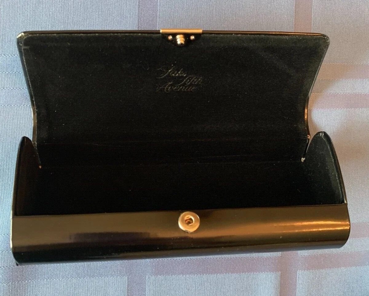New Saks Fifth Avenue Eyeglass Sunglasses Case Hard Shell Snap Travel Carrier 3