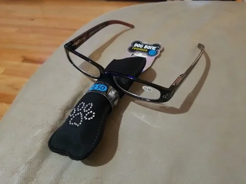 New Select-A-Vision Dog Bone Reading Readers Glasses Dog Crystal Print +2.50