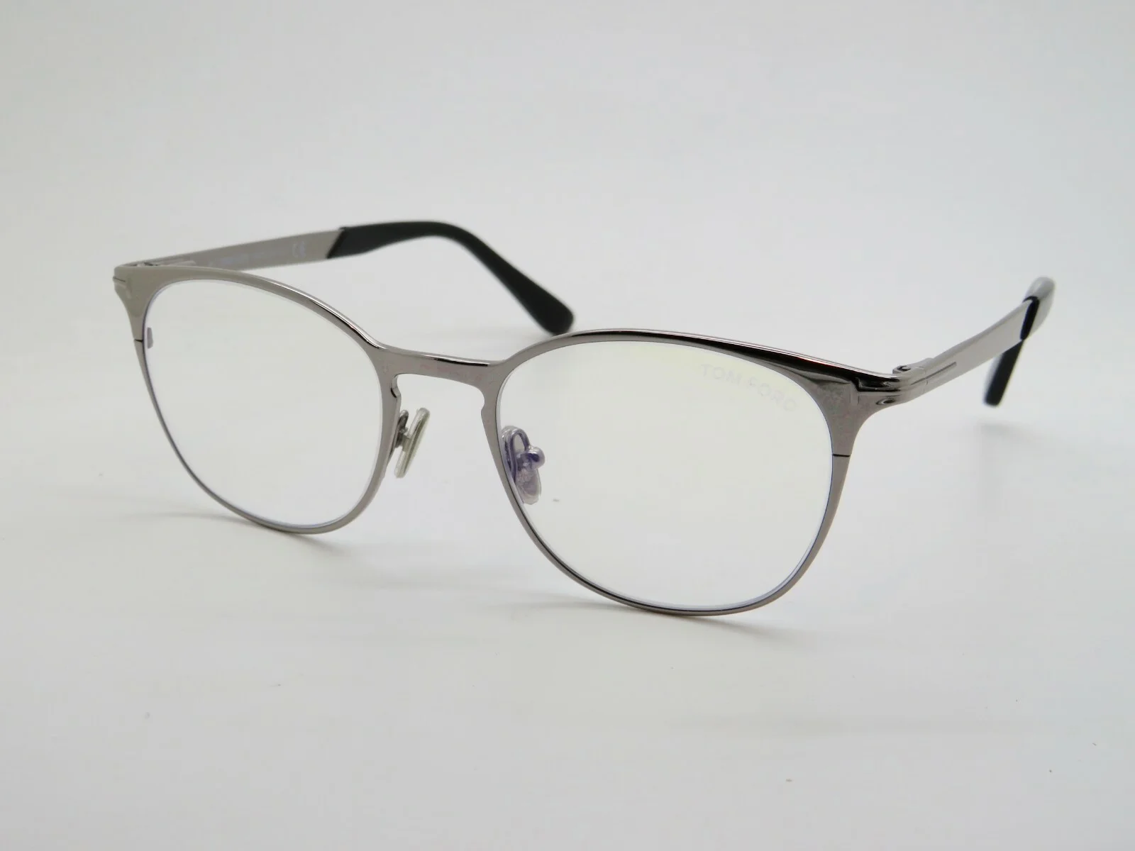 New Tom Ford FT 5732 014 Ruthenium Metal Oval Eyeglasses 52mm