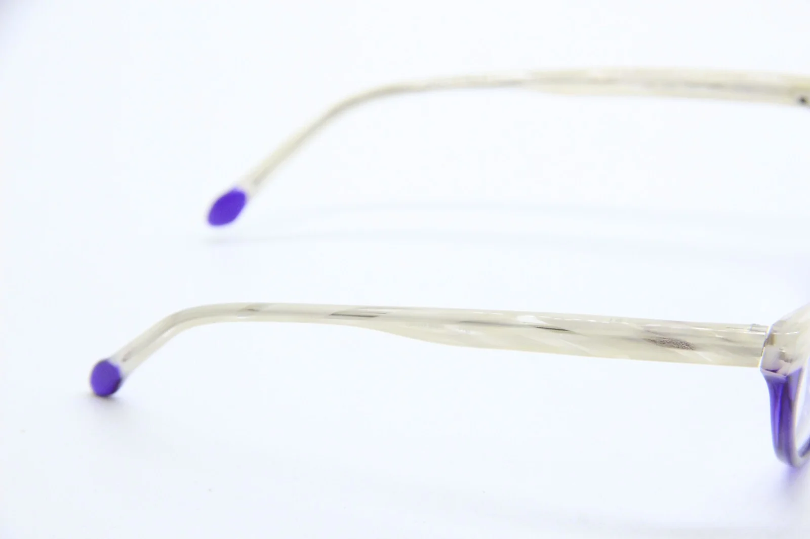 NEW VANNI V3681 A250 TRANSPARENT PURPLE WHITE AUTHENTIC EYEGLASSES FRAMES 53-14 4