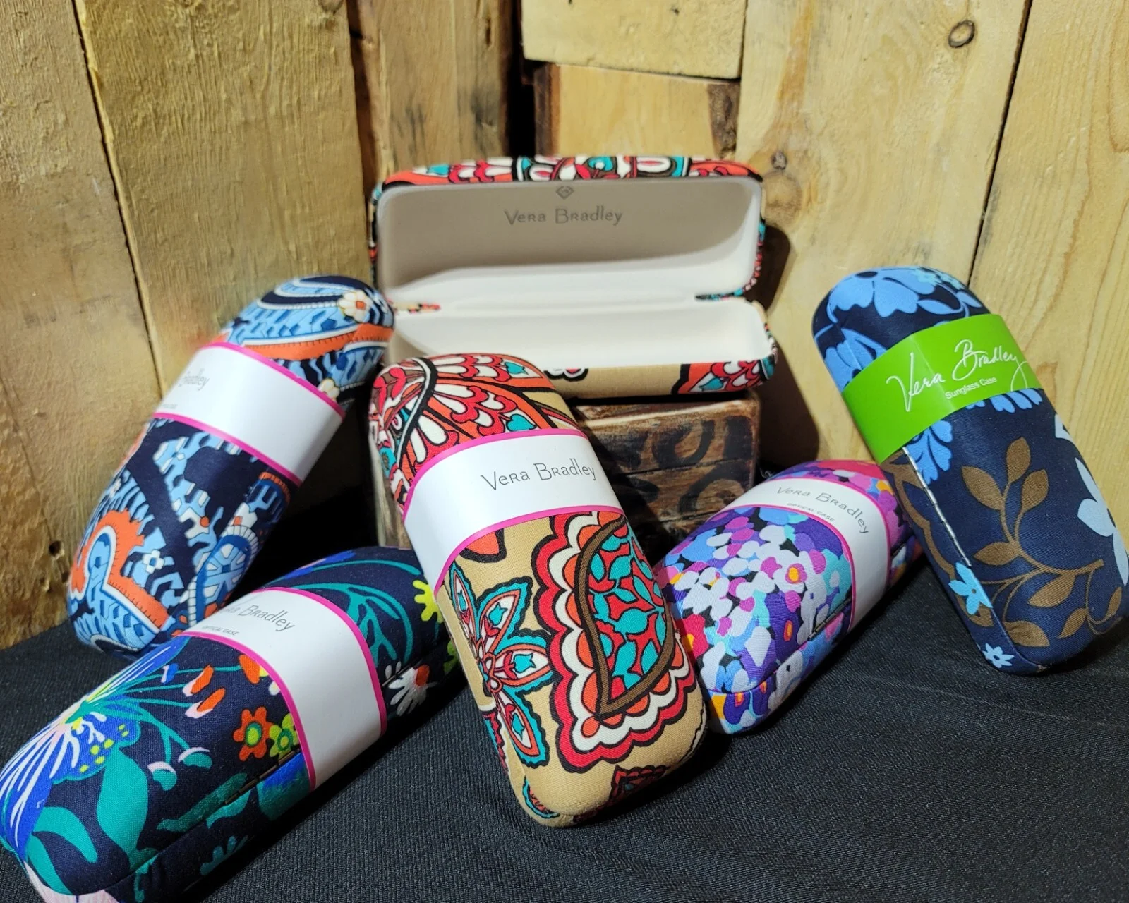 New Vera Bradley Eyeglass/ sunglass case medium size multiple patterns available