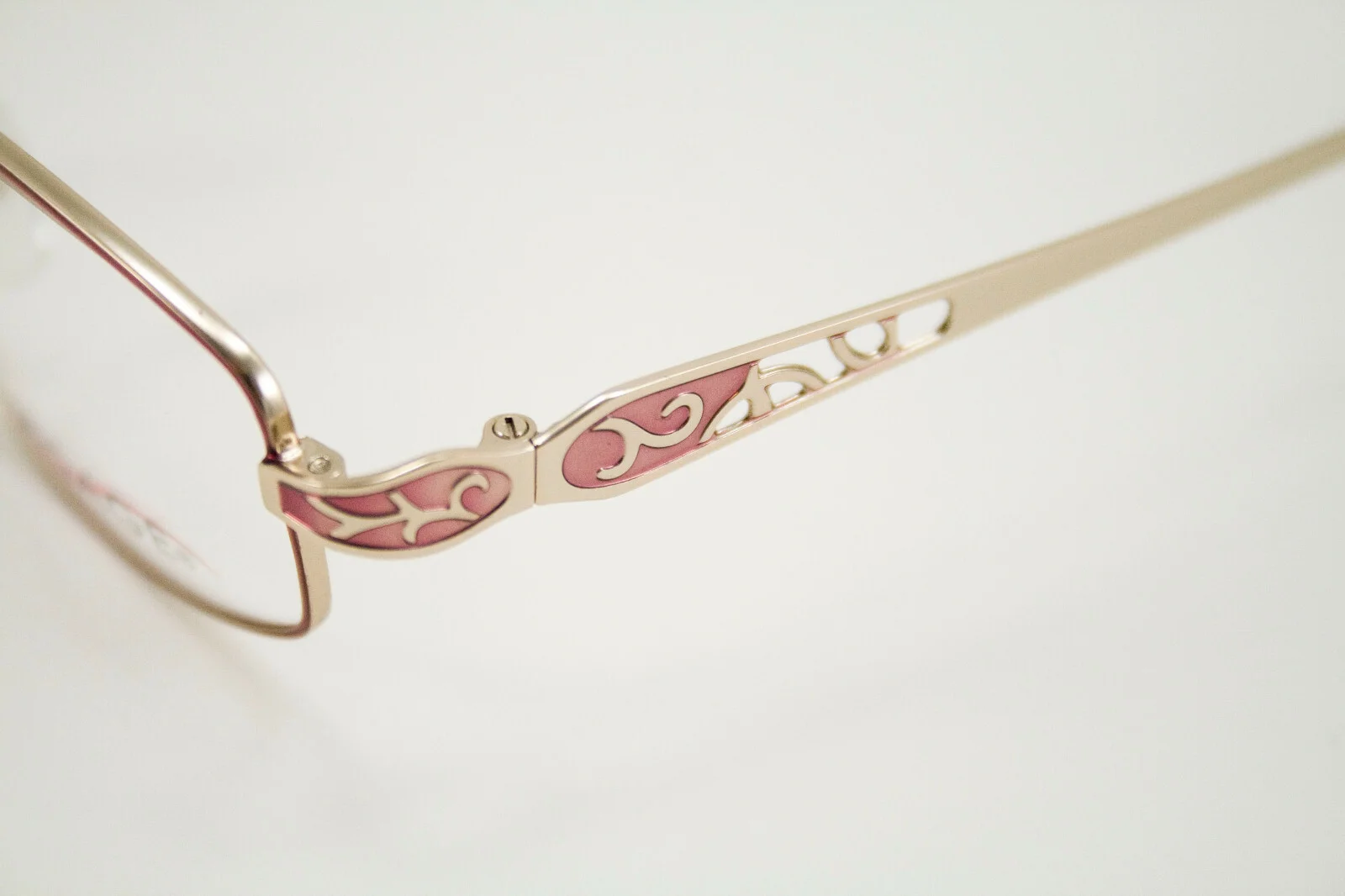 NEW Visage E212 Gold Womans Prescription Eyeglass Frames MSRP $58.00 NWT Glasses 2