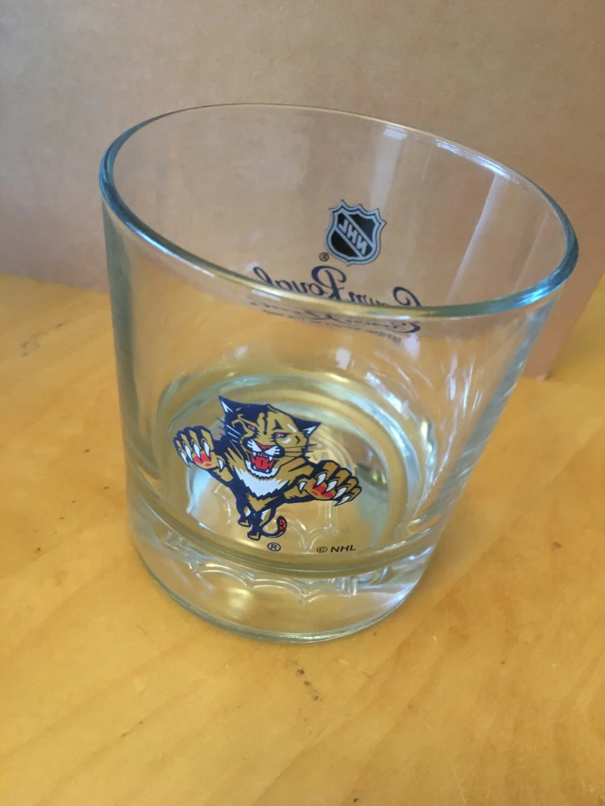 NHL CROWN ROYAL GLASS NASHVILLE PREDATORS FLORIDA PANTHERS SHARKS ARIZONA COYOTE 4