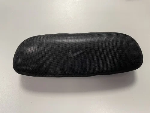 Nike Black Metal Snap Closure Sunglasses Eyeglass Case w/ Silver Swoosh