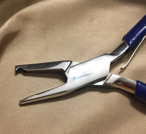 Nose Pad Arm Adjusting Pliers Optical Hand Tool Frames Eye Glasses Clamp 4