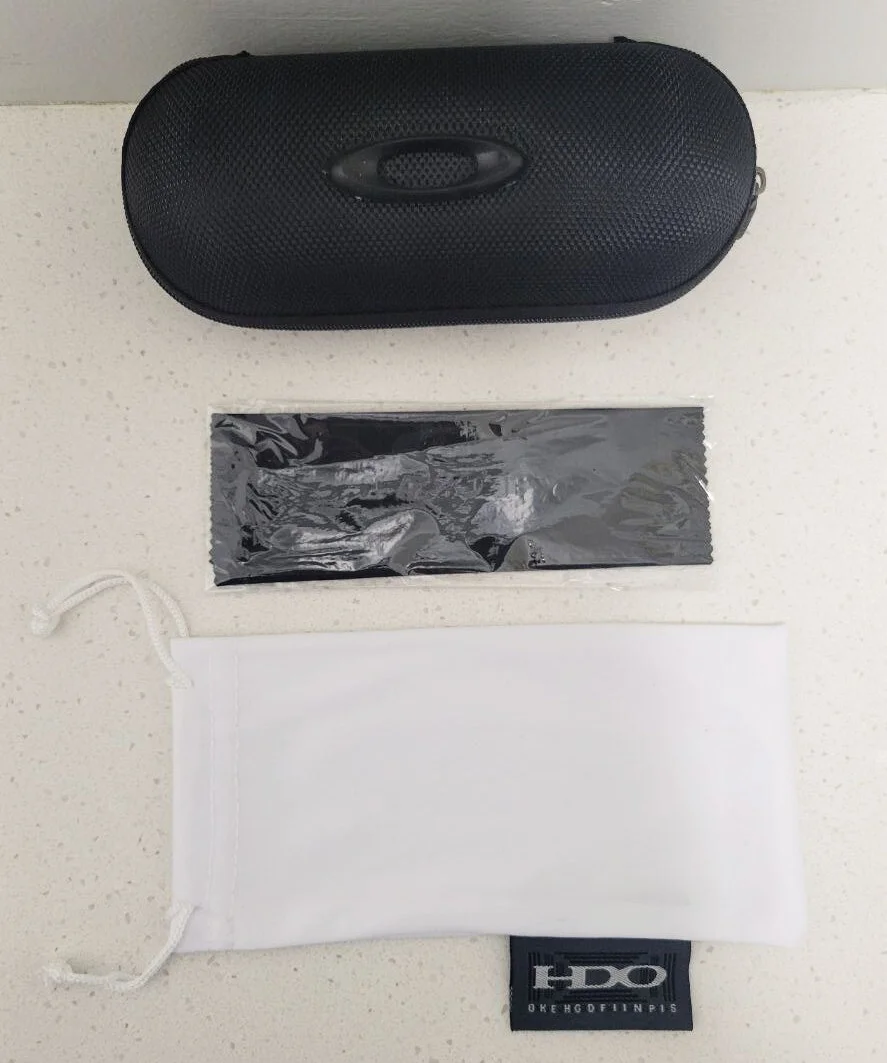 Oakley Case Sunglasses Case Eyeglasses Zipper Case cleaning cloth box bag 2