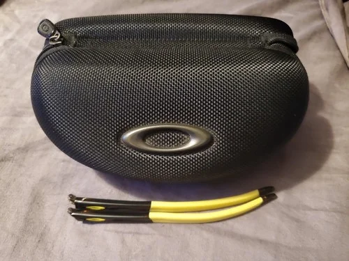 OAKLEY CROSSLINK TEMPLES & CASE ONLY. BARK/LEMON PEEL COLOR. 3