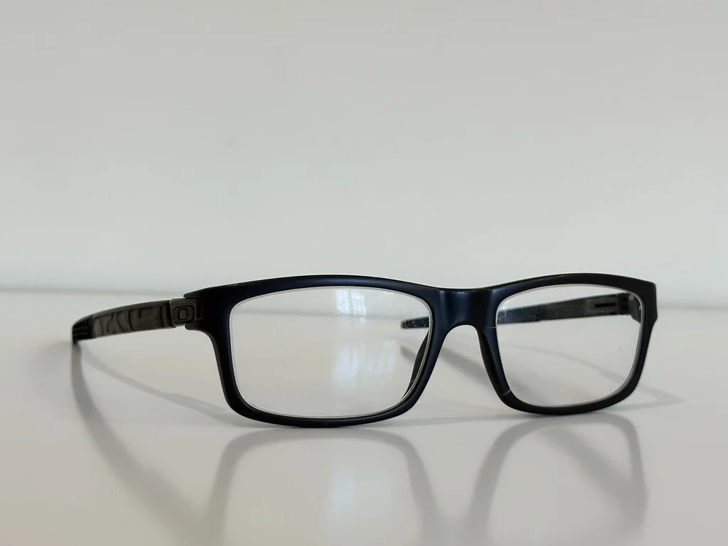 Oakley CURRENCY Rectangle Pewter Black Men 3