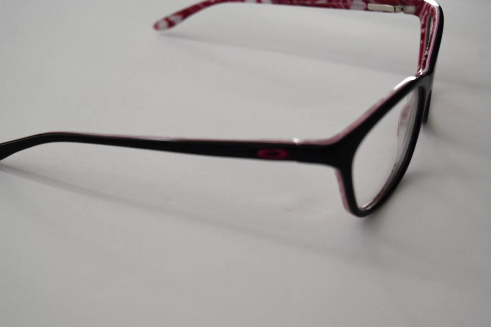 Oakley Taunt Breast Cancer Polished Black OX1091-0752 52-16-130 Eyeglasses 2