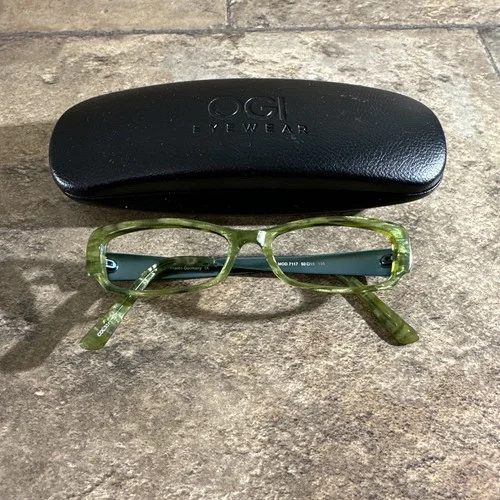 OGI 7117 Emerald Green Marble Eyeglasses Frames ONLY 50-15-135 Germany w/Case