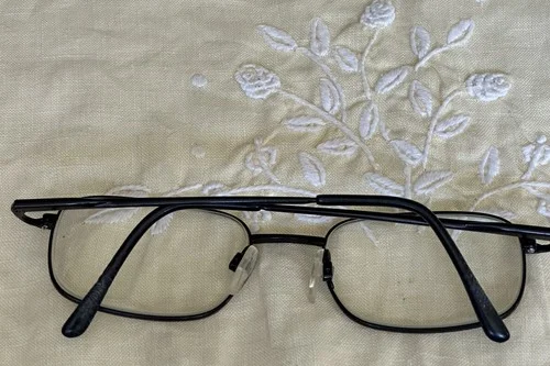Oleg Cassini eyeglass frames 1194 Black 51/19/ 140 metal 3