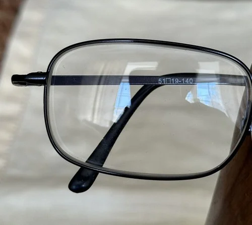 Oleg Cassini eyeglass frames 1194 Black 51/19/ 140 metal 4