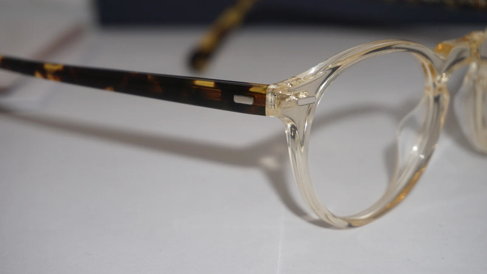 Oliver Peoples Eyeglasses Gregory Peck Buff OV5186 1485 45 23 150 4