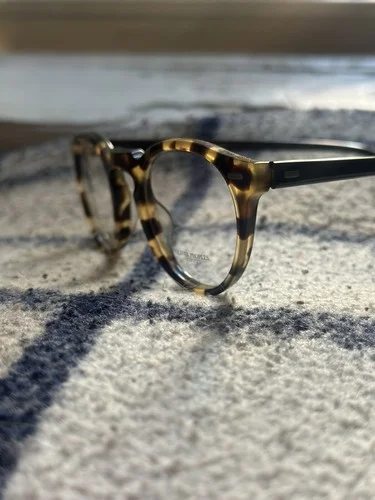 oliver peoples gregory peck 45 frames 3