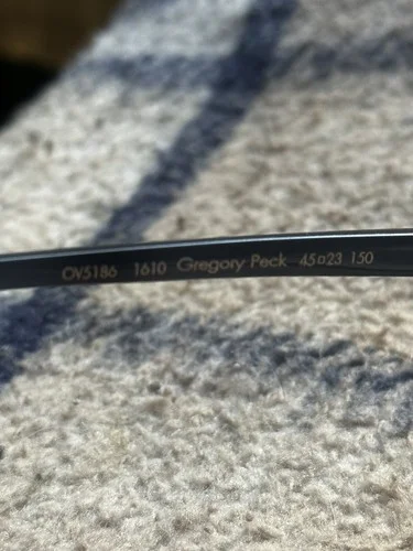 oliver peoples gregory peck 45 frames 4
