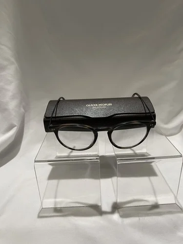 oliver peoples Unisex eyeglass frames - Tortoise Frame With Metal Arms