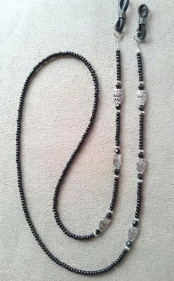 !! OWL OWLS LOVER !! BEADED EYEGLASS CHAIN HOLDER !!
