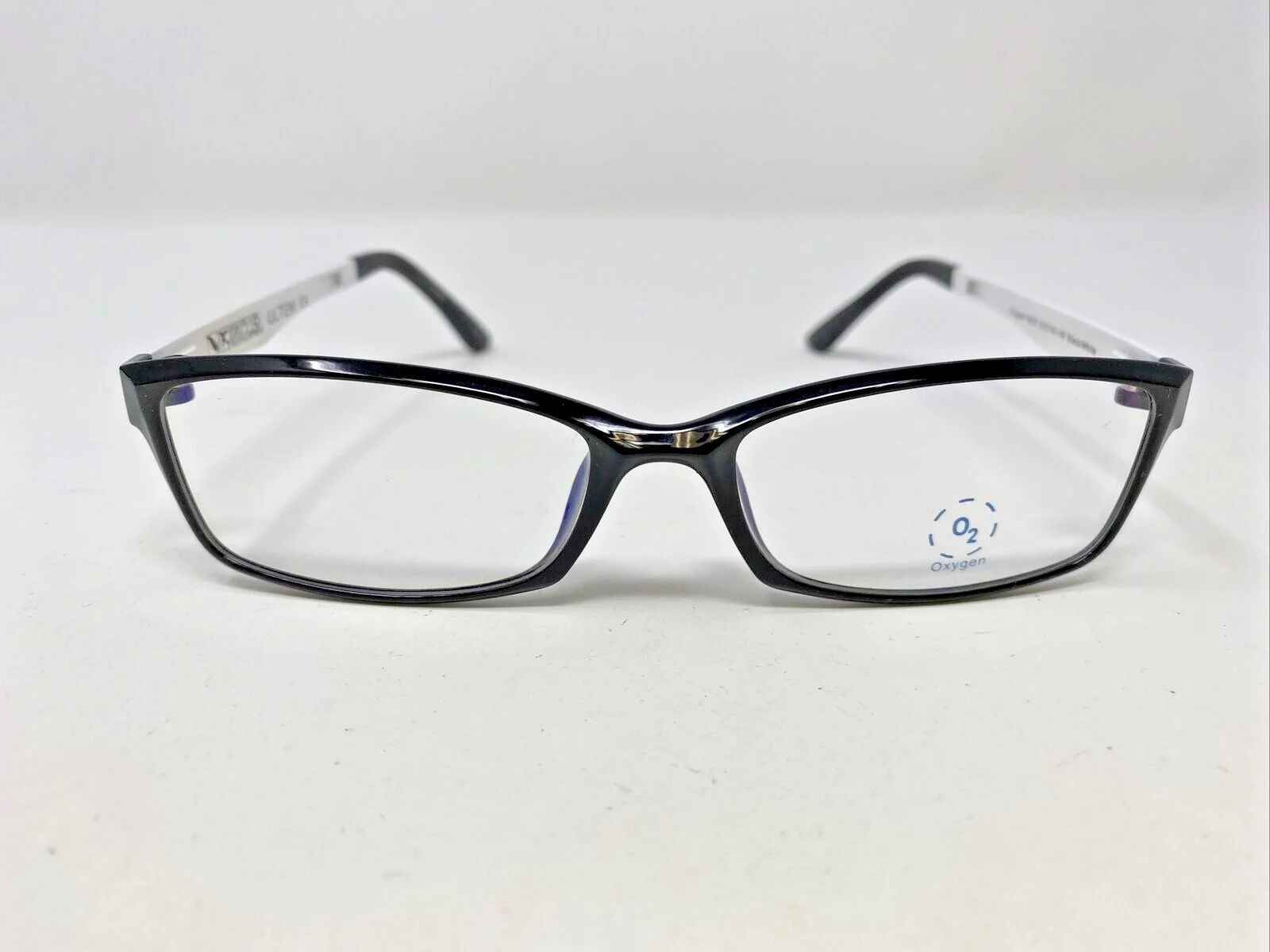Oxygen Eyeglasses Frames 6010 53-16-140 Black/White Full Rim EE07