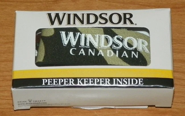 Peeper Keepers - Sunglasses / Eyeglasses Holder Cord Retainer - Windsor Canadian