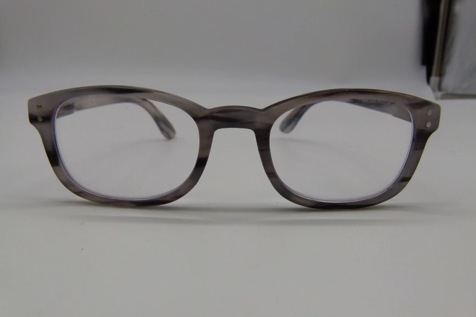 Peepers 2943 Clean Slate Focus Reading Glasses +2.25 Gray Horn 3