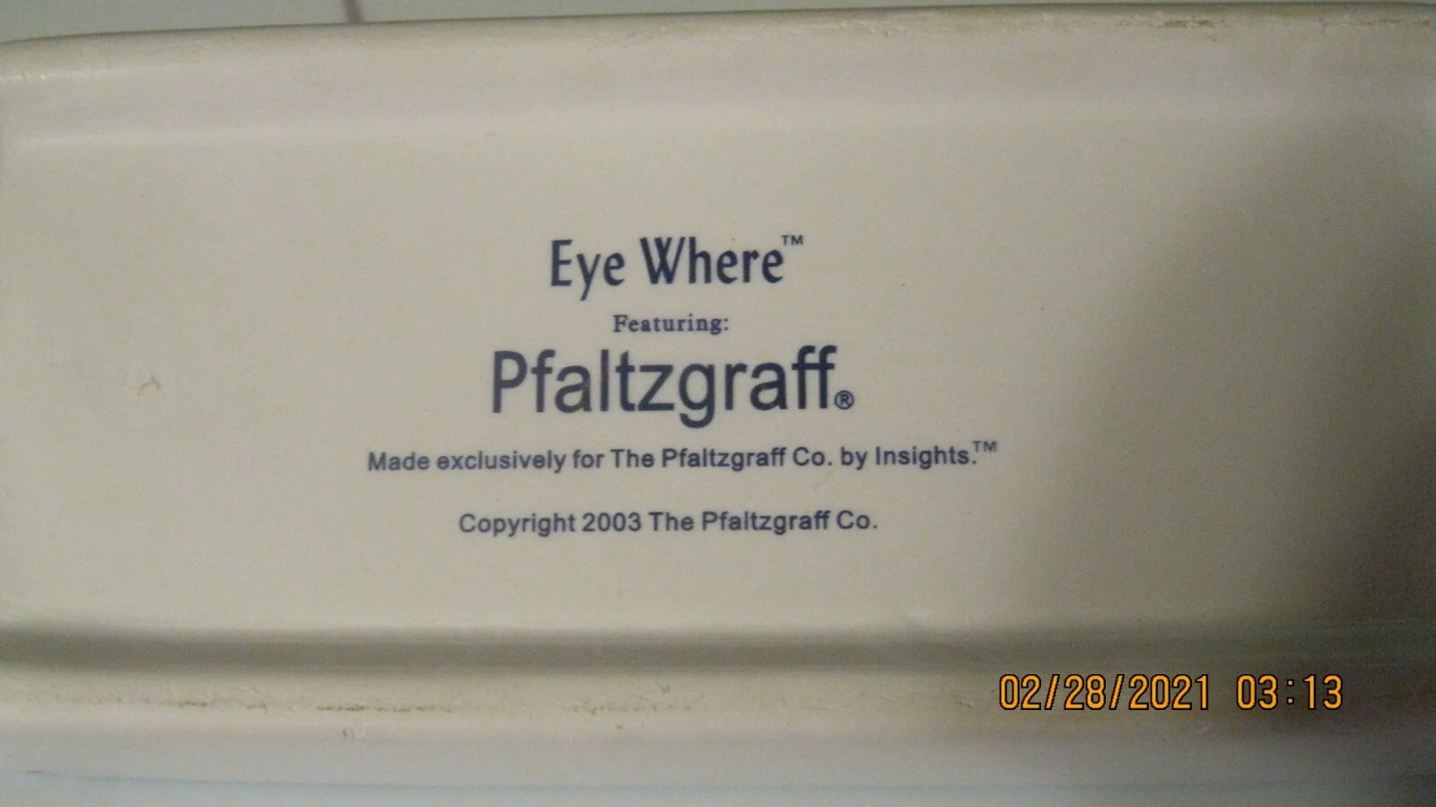 Pfaltzgraff Eye Where Wear Eye Glass Holder - Red Check Apple 6 1/2 3