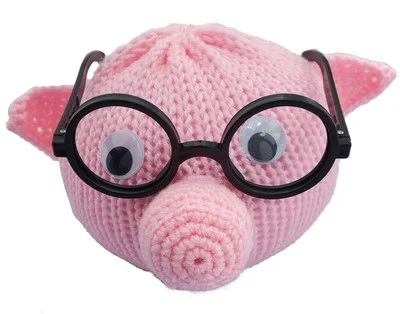 Pig Eyeglass Holder - Handmade with Polyester Yarn 4