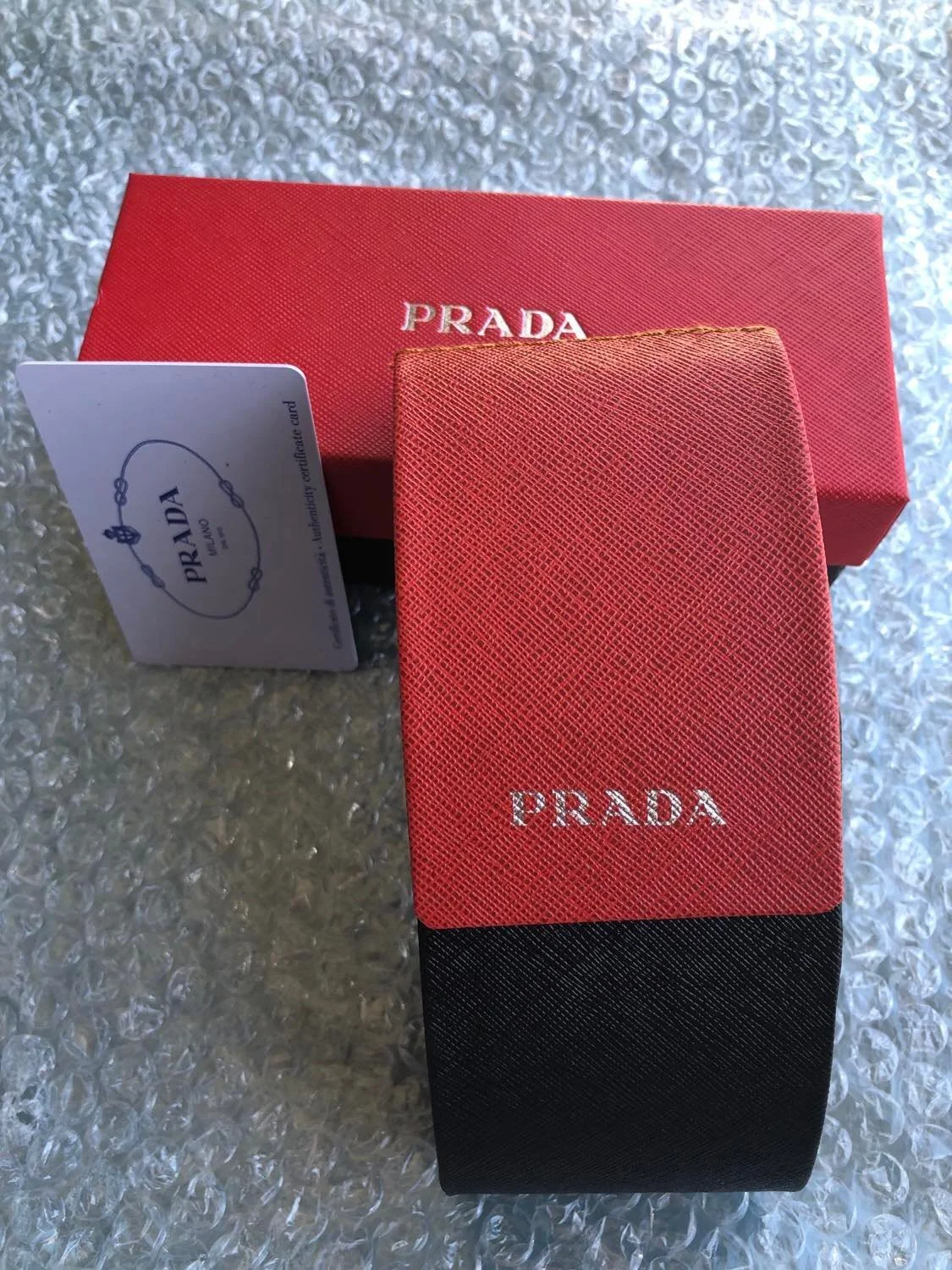 Prada Red & Black Sunglasses/Eyeglasses Hard Case Cleaning Cloth Gift Box 4
