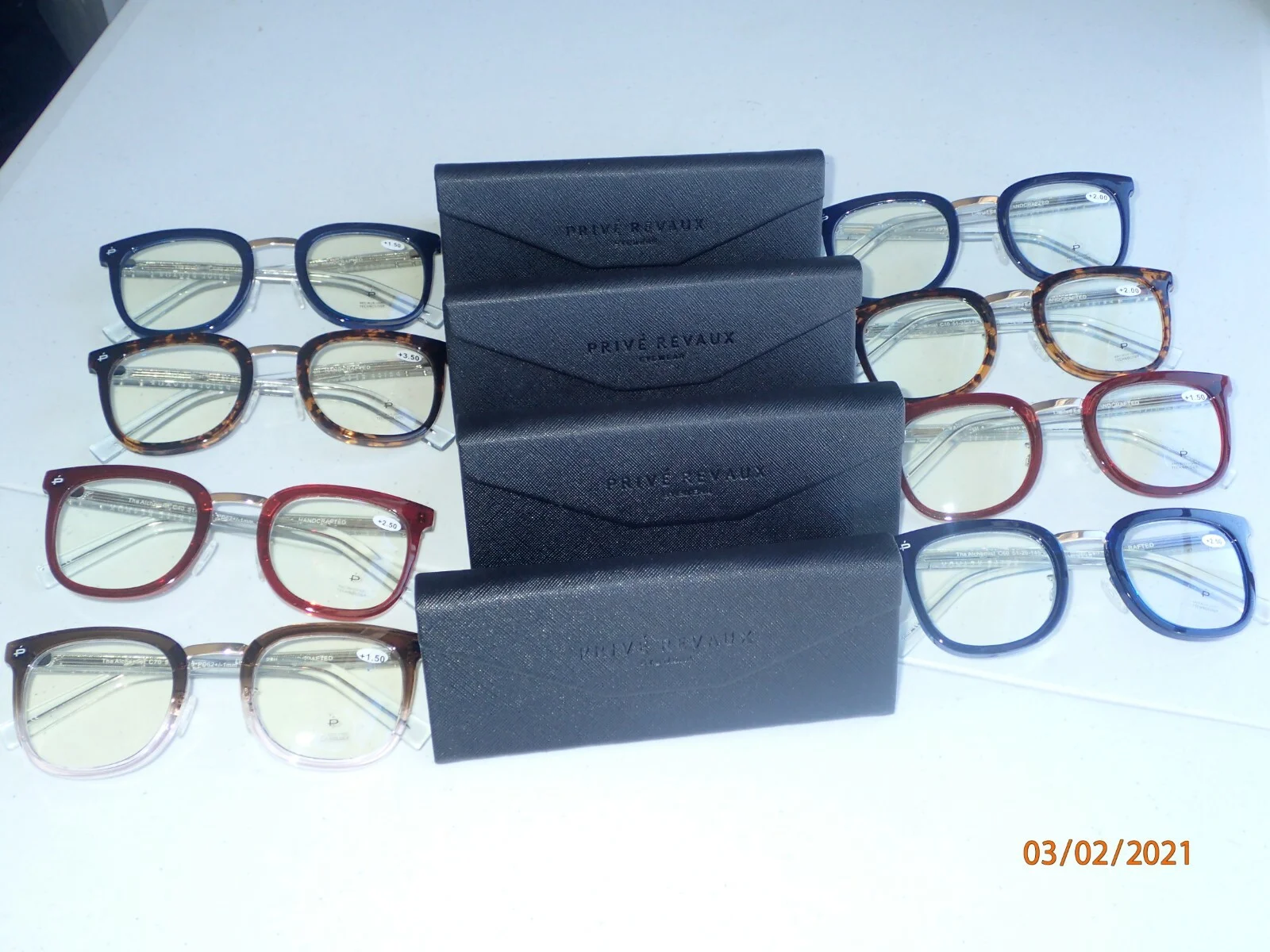 Prive Revaux Alchemist W CASE Blue Light Reader ORIG 29 dif colors & strength 3