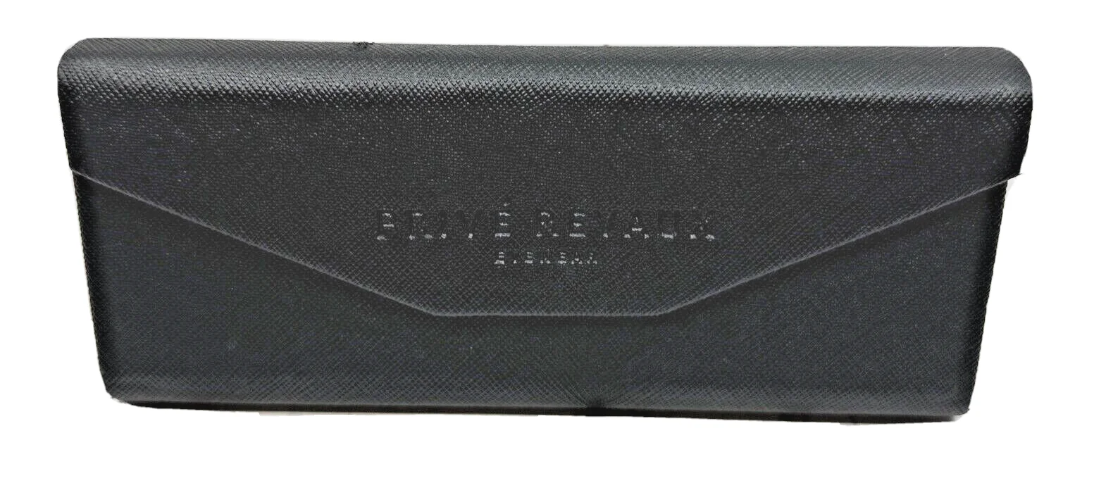 Prive Revaux Eyeglass Sunglass Black Case Magnetic Triangular Folds Flat