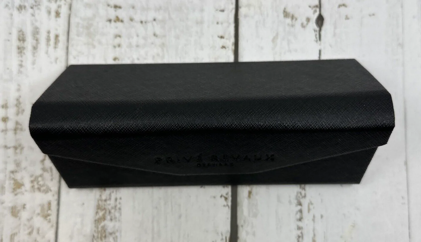Prive Revaux Eyeglass Sunglass Black Case Magnetic Triangular Folds Flat 2